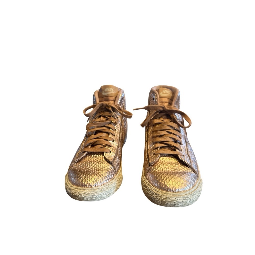 Nike Woman's Blazer Mid Cut Rose Gold Snake Mettalic Size 7 Sneakers
